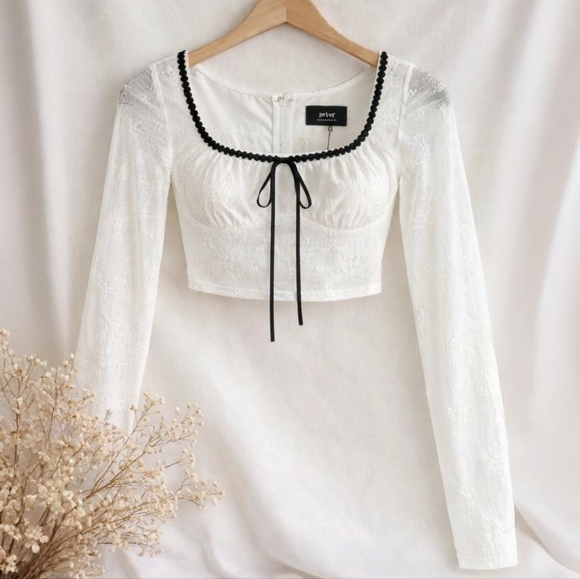 privy Tops - NWT Privy White Crop Top Small Lace Tie Front Cottagecore Long Sleeve Boho